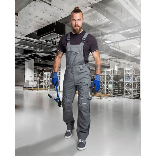 Spodnie ogrodniczki URBAN+ - szary - 170-175cm -zdjęcie numer 4